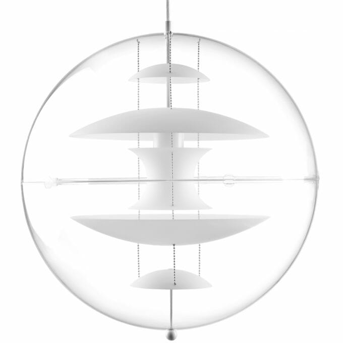 The VP GLobe Glass pendant luminaire from Verner Panton. The glass lamp is built today by Verpan from Denmark.